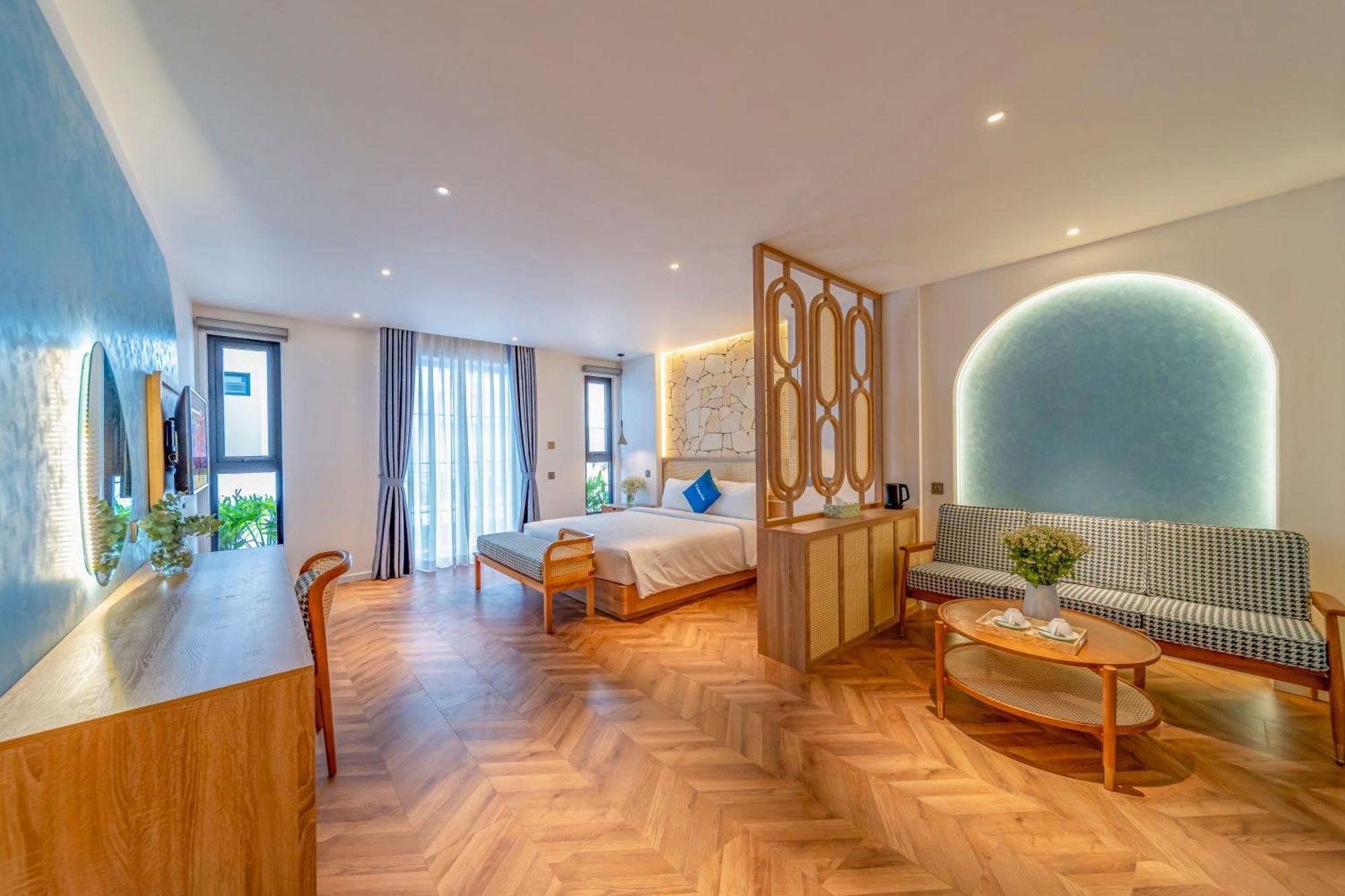 V Boutique - Complimentary Refreshments Vung Tau